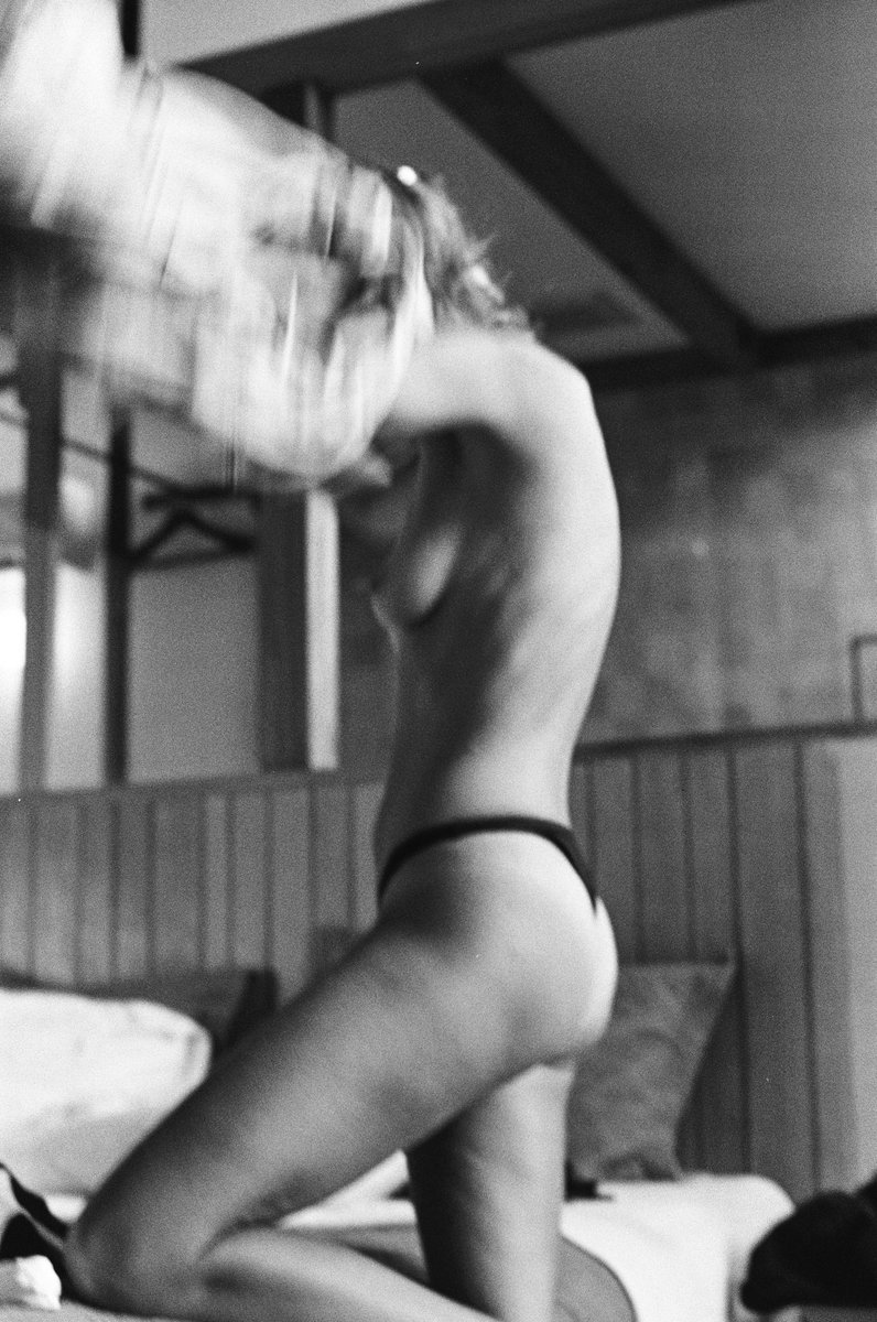 Exposures of Light tweet media