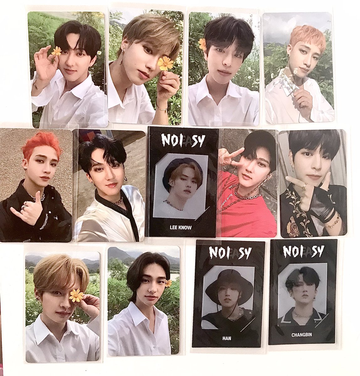 4psh_'s tweet photo. 𓂋 ✦ wts ! lfb skz ph ✦

🛒 Stray Kids Set 
— no easy pcs (13 pcs)
— no easy album set     

𓂋 500 set price
— super sale! grab noww <333, dm me for more deets! 

🏷stray kids no easy photocards chan lee know changbin hyunjin han felix suengmin jeongin https://t.co/N5Io1q71sn