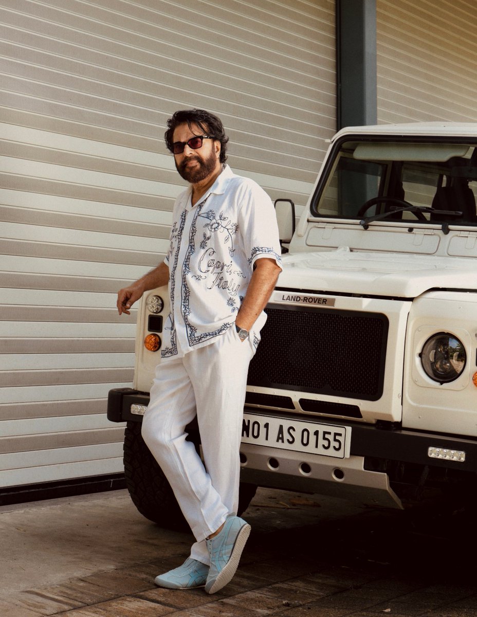 OruvanNews's tweet photo. Mammootty 😐 😍 😍
#Listyle #Mammootty #TamilCinema #theluguCinema #OruvanCinema #OruvanCelebrities https://t.co/Dp71R2jP30
