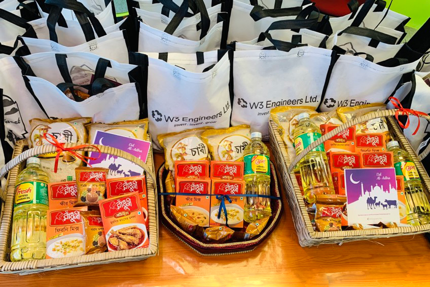w3engineers's tweet image. W3 Engineers expresses heartfelt thanks to our amazing team with special Eid gifts. A small gesture to show how much each individual is valued within our family.
#W3Engineers #EidGifts #Gratitude #CelebratingTogether #TeamAppreciation #WorkplaceCulture #Diversity