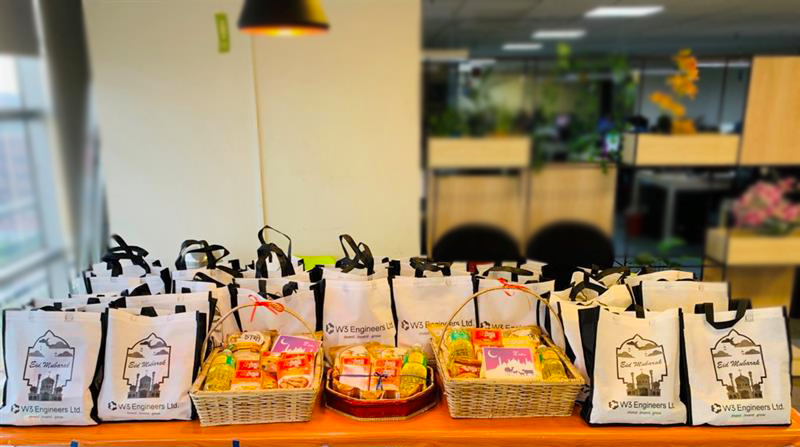 w3engineers's tweet image. W3 Engineers expresses heartfelt thanks to our amazing team with special Eid gifts. A small gesture to show how much each individual is valued within our family.
#W3Engineers #EidGifts #Gratitude #CelebratingTogether #TeamAppreciation #WorkplaceCulture #Diversity