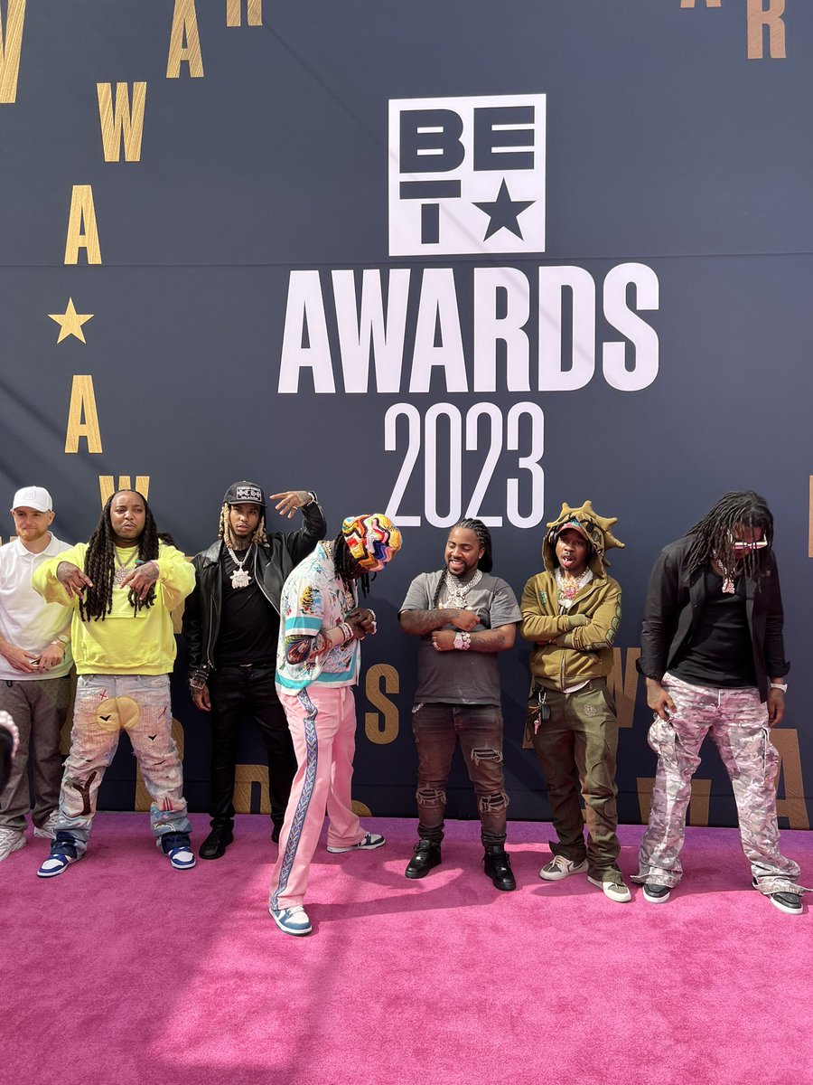 Glory Boy (@balloutglooo) on Twitter photo 