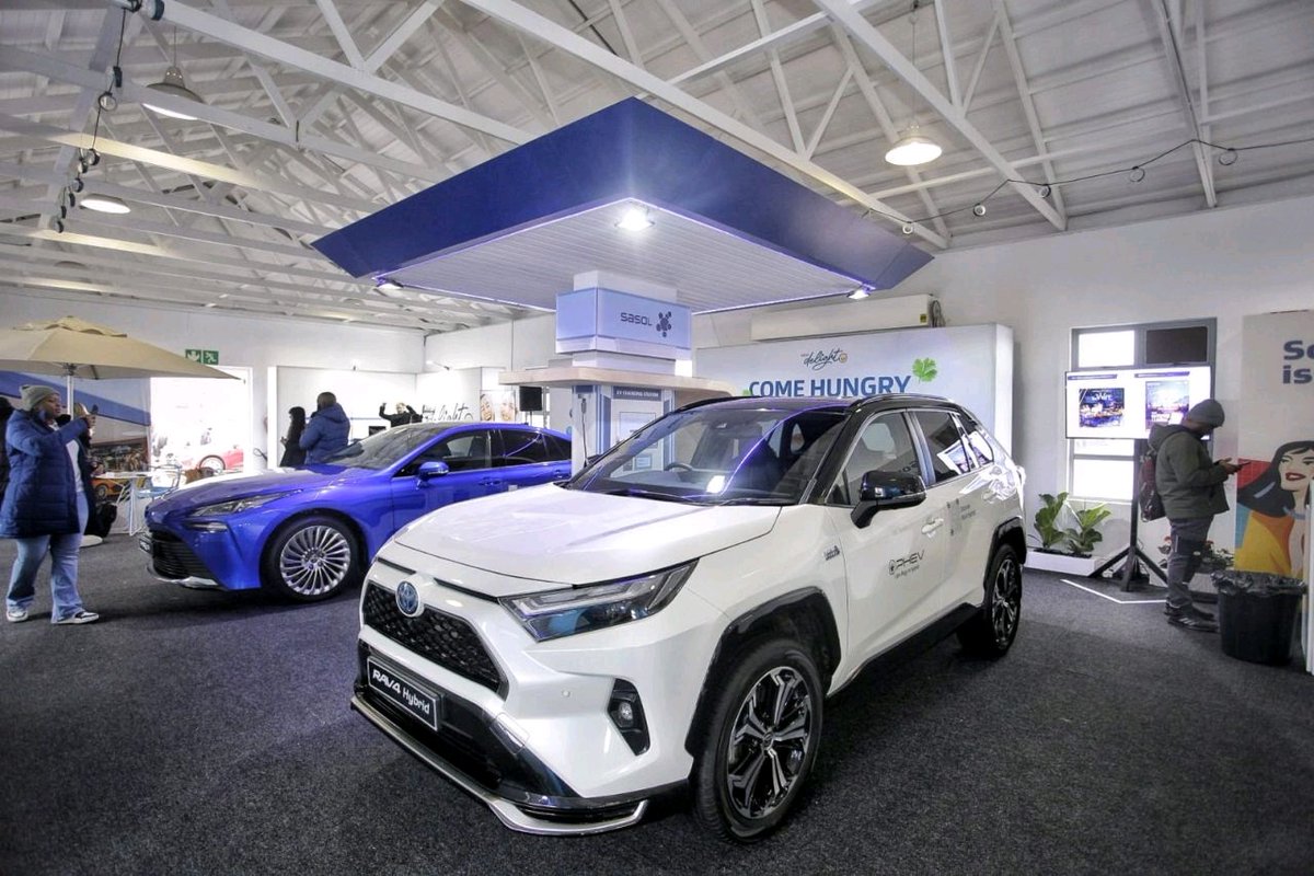 @SasolSA is exploring innovative technologies in renewable energy solutions, including green hydrogen, with the display of the 'Forecourt of the future'
#FutureSasol