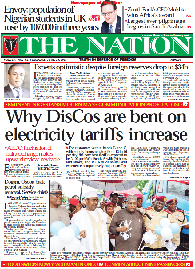#MondayHeadlines
#MondayMotivation 
26th of June, 2023

1. Why DisCos are bent on electricity tariffs increase - thenationonlineng.net/why-discos-are…

2. Envoy: population of Nigerian students in UK rose by 107,000 in three years - thenationonlineng.net/envoy-populati…