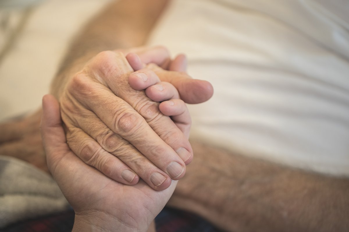 glowndes2015's tweet photo. Palliative Care aims to improve the quality of life for clients and their carers  when facing end of life.

Contact us now:
T - 1300 769 620
F - 1300 769 520
E - info@homecareaustralia.com.au https://t.co/FRLTOc5fiK