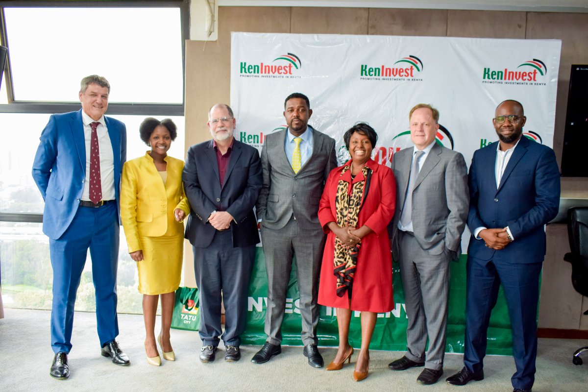 Seasoned_Woman's tweet photo. PS Investments, Hassan Abubakar,  Kenlnvest Chair, Sally Mahihu, Kenlnvest acting CEO June Chepkemei. Having the right conversations with the right people towards unlocking Kenya's full potential in the investment space. https://t.co/fizG7NLjHB