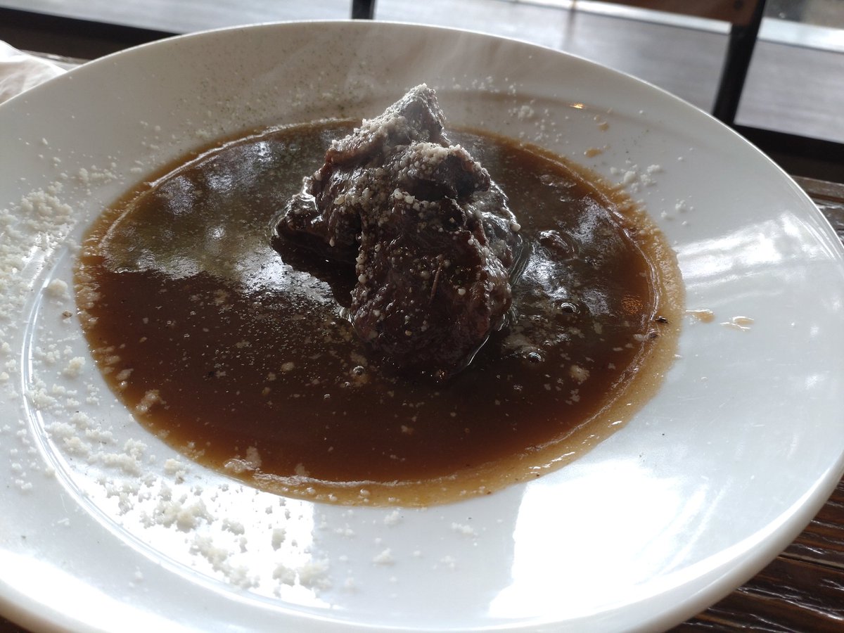 yumicche's tweet photo. #ルブラン 移転後初訪問。以前は取材でお世話になったお店。相変わらず煮込みメニューが豊富です！ https://t.co/rAdkFSLsDu