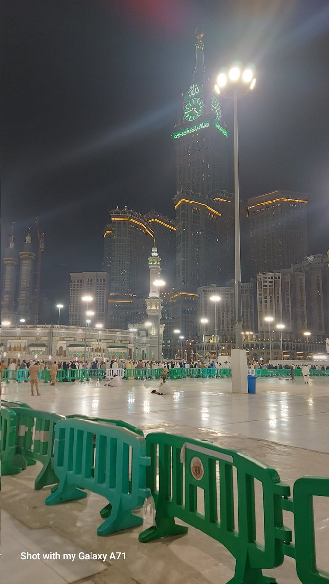 bashar8's tweet image. لبيك اللهم لبيك لبيك لا شريك لبيك