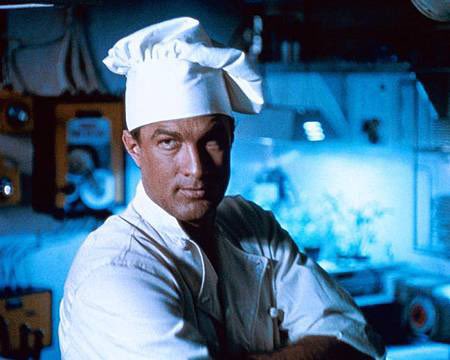 俄羅斯被瓦格納集團整翻天了⋯⋯
這個故事告訴我們，誰都可以惹，
千萬千萬不要惹到廚子⋯🤭😝😜🤣🤪