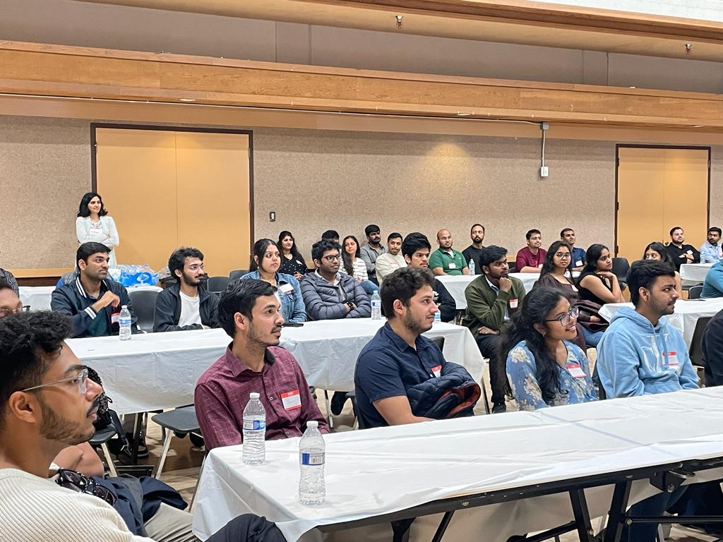 ponguru's tweet image. ❤️ #IIITHTurns25 years alumni meet up in #SanFrancisco ❤️. Amazing curiosity about { @iiit_hyderabad academics / start-up culture} in India. Alumni from #Classof2002 to #Classof2022 attended. Met with a few other well-wishers around. #IIITHStudentsRock #ProfGiri #Back2Columbia