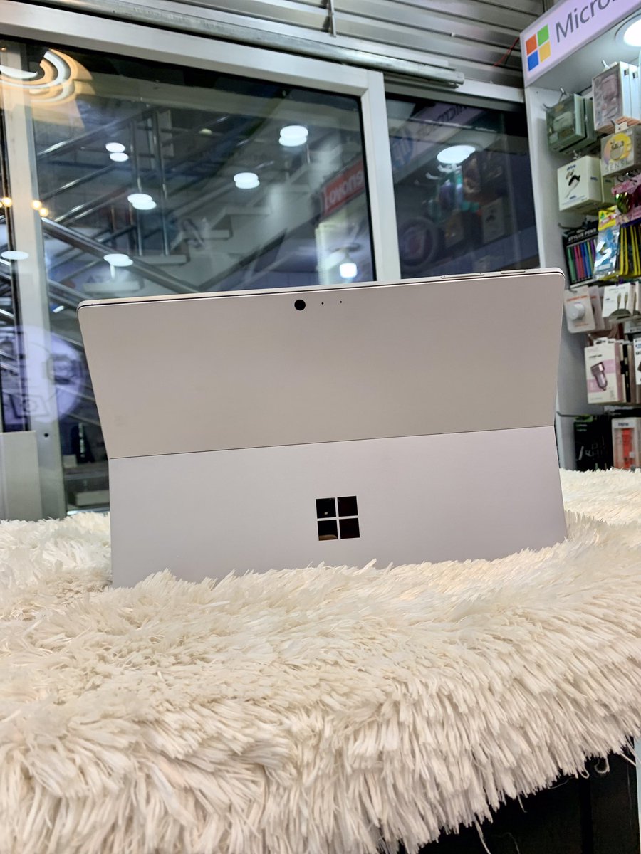 jcsmarttec's tweet photo. We have original and legit gadgets
At an affordable price 
You can visit us at kooki tower level 6 room 613
Call/WhatsApp us on 0740696227 https://t.co/XTAS25mAEy