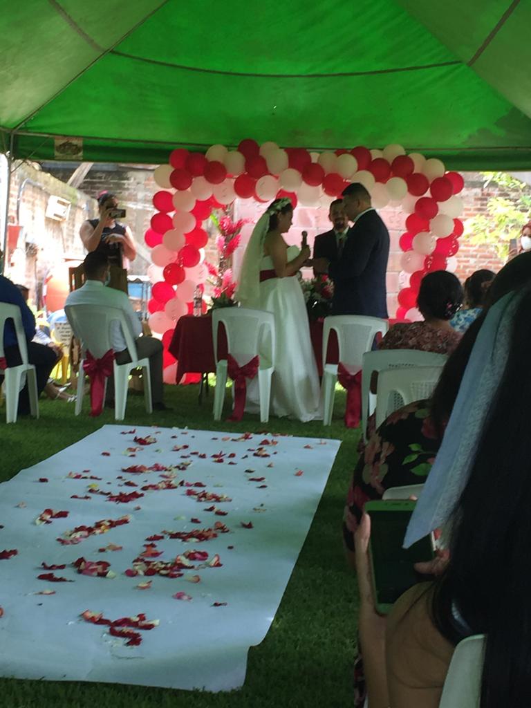 ElainedeLiebe's tweet photo. ¿Recuerdas cuando te uniste a Twitter? ¡Yo sí! #MiAniversarioDeTwitter 

Aquí conocí al amor de mi vida 
#amorentiemposdecovid https://t.co/4rd0qhxnYV