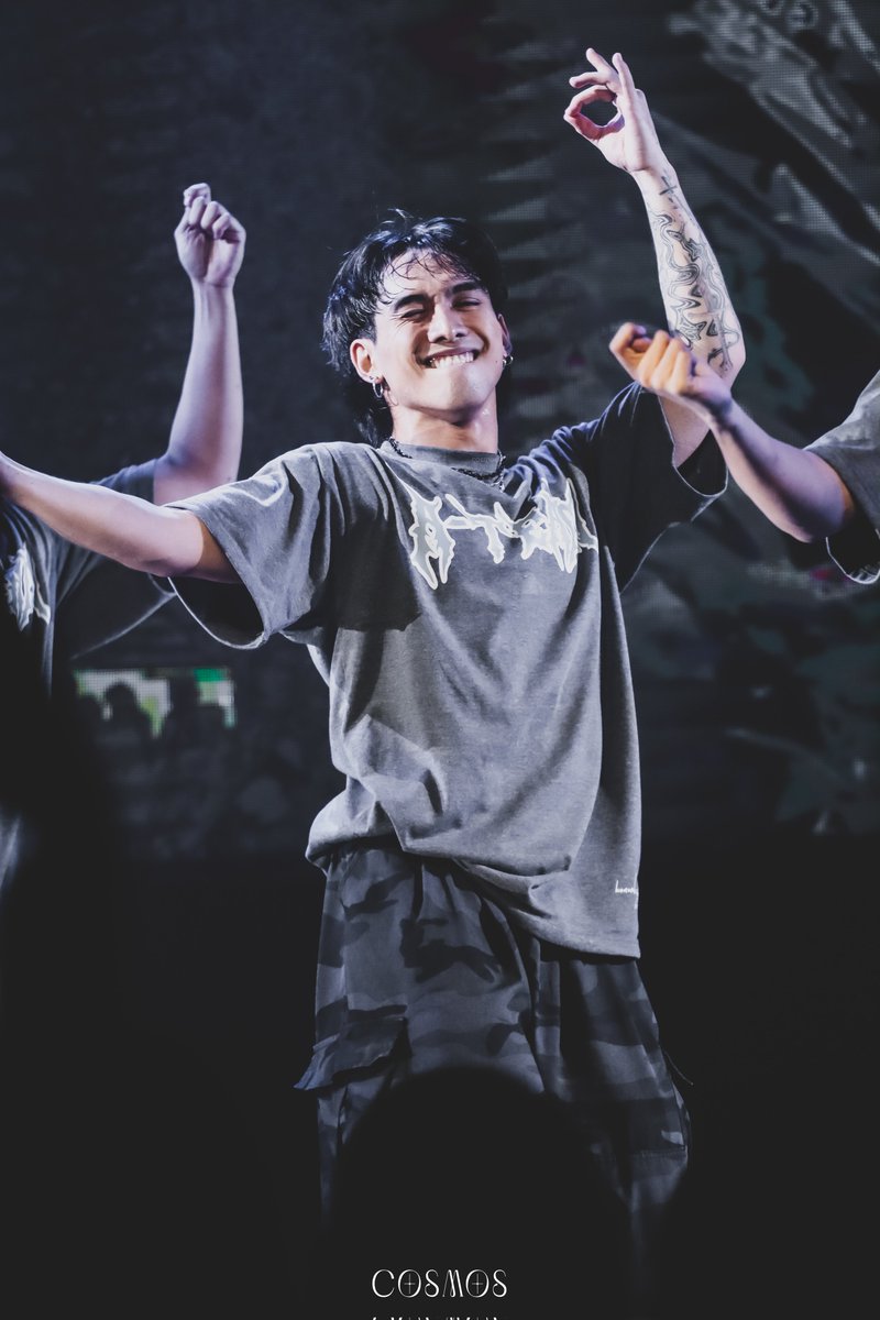 cosmos_mediaph's tweet photo. i remember having a fansite acct dedicated to Joshua Decena (2019 kpop cg dayzz) tapos finally nakita ko na ulit sya magperform with A-Team pa 🔥 Congratulations @JoshuaDecena_ and @ATeamPH_ !

#ATeamPHTheDemoVol9 https://t.co/vRtbfyLp4M