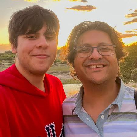 choquei's tweet image. 🚨MUNDO: Jovem de 19 anos que estava no submarino Titan havia levado cubo mágico para quebrar recorde mundial debaixo d’água.