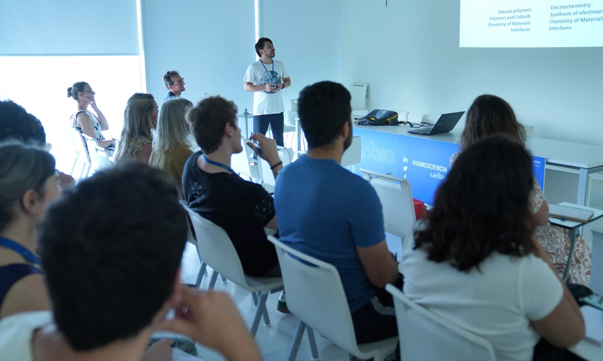 📢 Today Marcio Vidotti, from Universidade Federal do Paraná (@UFPR), was our guest at 'CINBIO Seminar Programme' with his talk 'Multifunctionality of conducting polymers nanotubes'.

Thanks for sharing your knowledge with us!  

#FEDERGalicia