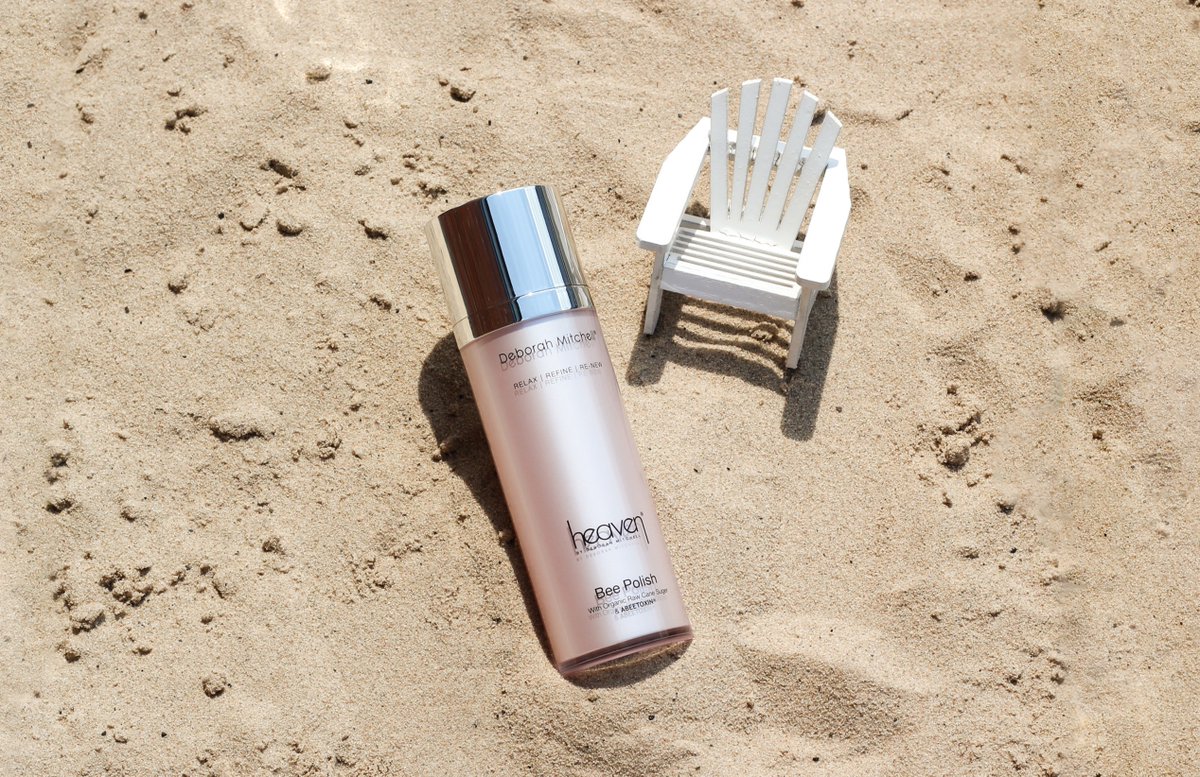 NEW WEEKLY #GIVEAWAY! This week, #win our wonderful Bee Polish exfoliator; it alleviates fine lines and wrinkles and lightens pigmentation whilst extracting toxins!

To enter:
💗Follow me
💗Like and retweet my tweets (more retweets = more entries)
💗Tag a friend

#comp