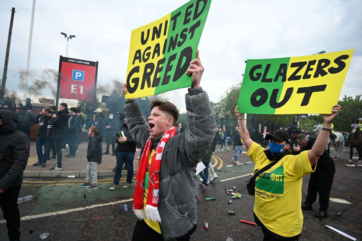 💣🚨 A group of Manchester United fans are planning a protest against the Glazers at the club’s megastore - amid growing frustration over a long-running takeover saga. [@MikeKeegan_DM]