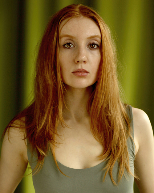 Excited to announce that I am now offering a studio setting with diverse backgrounds with my signature style for my headshots sessions. I trust this will offer clients a full range of styles and tailored to individual needs.
Actress: @scarlettstitt_