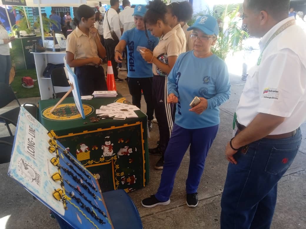 HilciasNeptali's tweet photo. #Enteraté 📓🖋️ FIDAES participó en la Expoferia Oportunidades de Estudio #Sucre 2023. Apostando por los futuros profesionales de la nación 🧑‍🎓

@GPintoVzla
#SucreConMaduro
#EnVzlaCelacEsCiencia https://t.co/ILh4zkSJJy