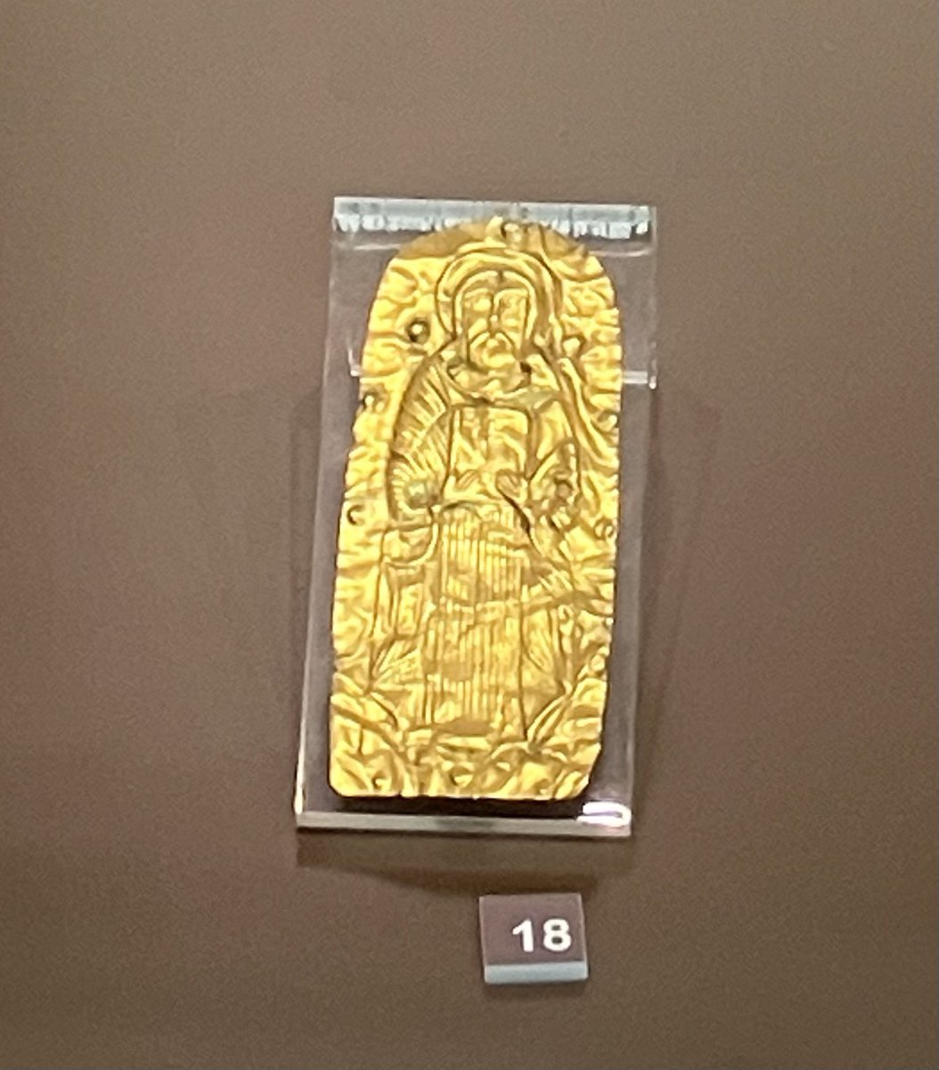 #AllMetalMonday #medievaltwitter #MedievalMonday #byzantineart Golden sheet with Christ