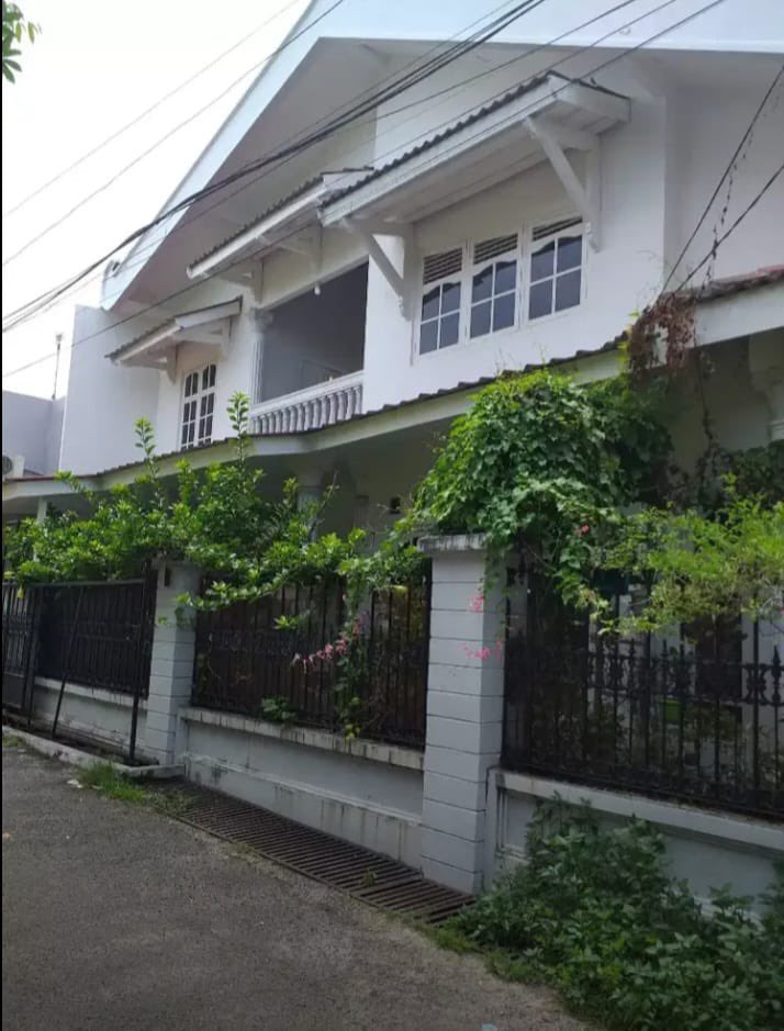 metal sedih ⛧ tweet media