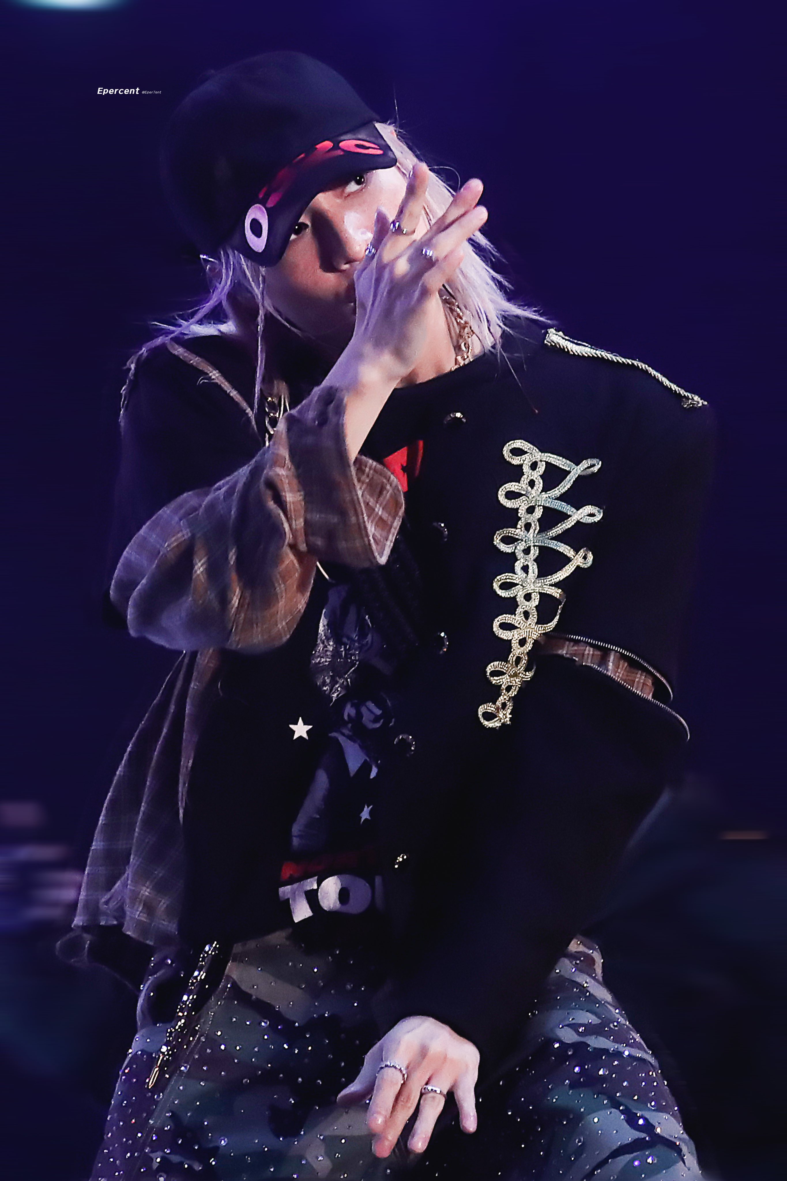 アイドル SHINee WORLD VI TAEMIN SHINee WORLD VI: PERFECT ILLUMINATION | SHINee Wiki | Fandom