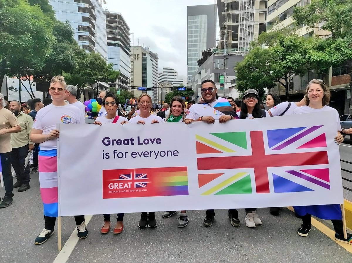 FCDOInclusive's tweet photo. In the build up to London Pride this weekend, we wanted to highlight some amazing work from our Embassies around the world. These images are from @UKinHyderabad, @UKinVenezuela and @ukinromania #PrideMatters 🏳️‍⚧️🌈🏳️‍🌈 https://t.co/82hdFlHrGx