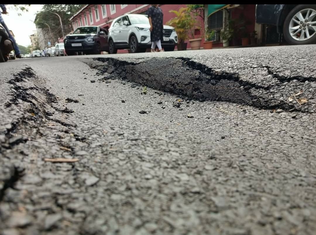 AmarnathAldona's tweet photo. Mr @HardeepSPuri, Minister for @MoHUA_India Check Smart sub standard work of Roads in Panjim #SmartCity . We once again remind you to Walk through Panjim City for #Padyatra along with Goa Urban Development Minister @visrane,MLA @babushofficial &amp; other officials of @BJP4Goa Govt. https://t.co/NwvlJTnLsG