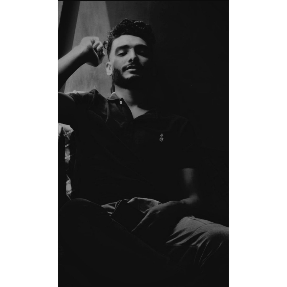 EbrahimAboshad6's tweet photo. officially 22
الحمد لله ع نعمه الصحه والستر والجدعنه مع طوب الأرض 🔥 https://t.co/YeXUXA03E0