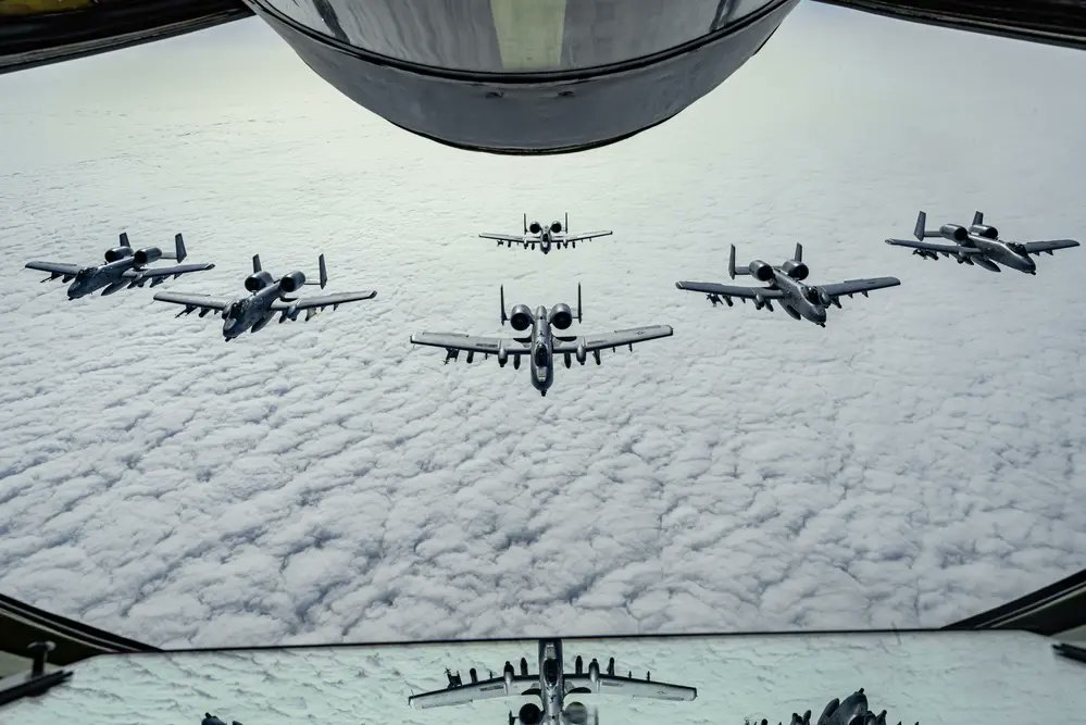 NATO_AIRCOM's tweet photo. Air Defender was the largest deployment exercise of air forces in #NATO's history, with NATO members
🇩🇪🇺🇸🇱🇺🇵🇱🇫🇷🇪🇸🇱🇻🇵🇹🇮🇹🇭🇺🇬🇧🇱🇹🇹🇷🇷🇴🇪🇪🇫🇮🇧🇪🇩🇰🇸🇮🇳🇴🇬🇷🇧🇬&partners🇸🇪🇯🇵🇭🇷
Allied air power defends shared values & strengthen vital partnerships to deter aggression worldwide
#StrongerTogether https://t.co/TWYGfONi1G