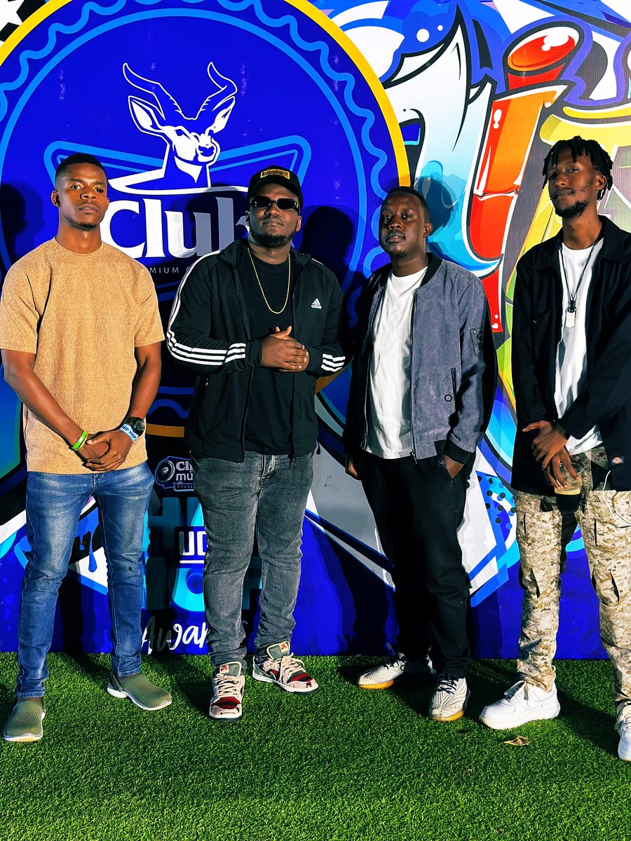 flexdpaper's tweet photo. Thank You 🙏🏾💪🏾 

To everyone that’s Kept Supporting 🫡 

#UGHipHopAwards2023 @ClubPilsener @officialughha https://t.co/aVRXX7VgPm