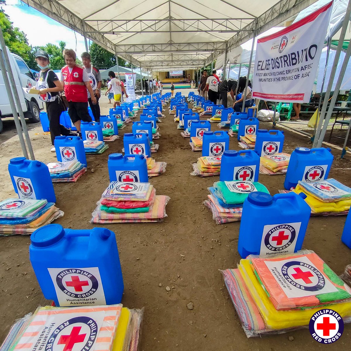 philredcross tweet picture