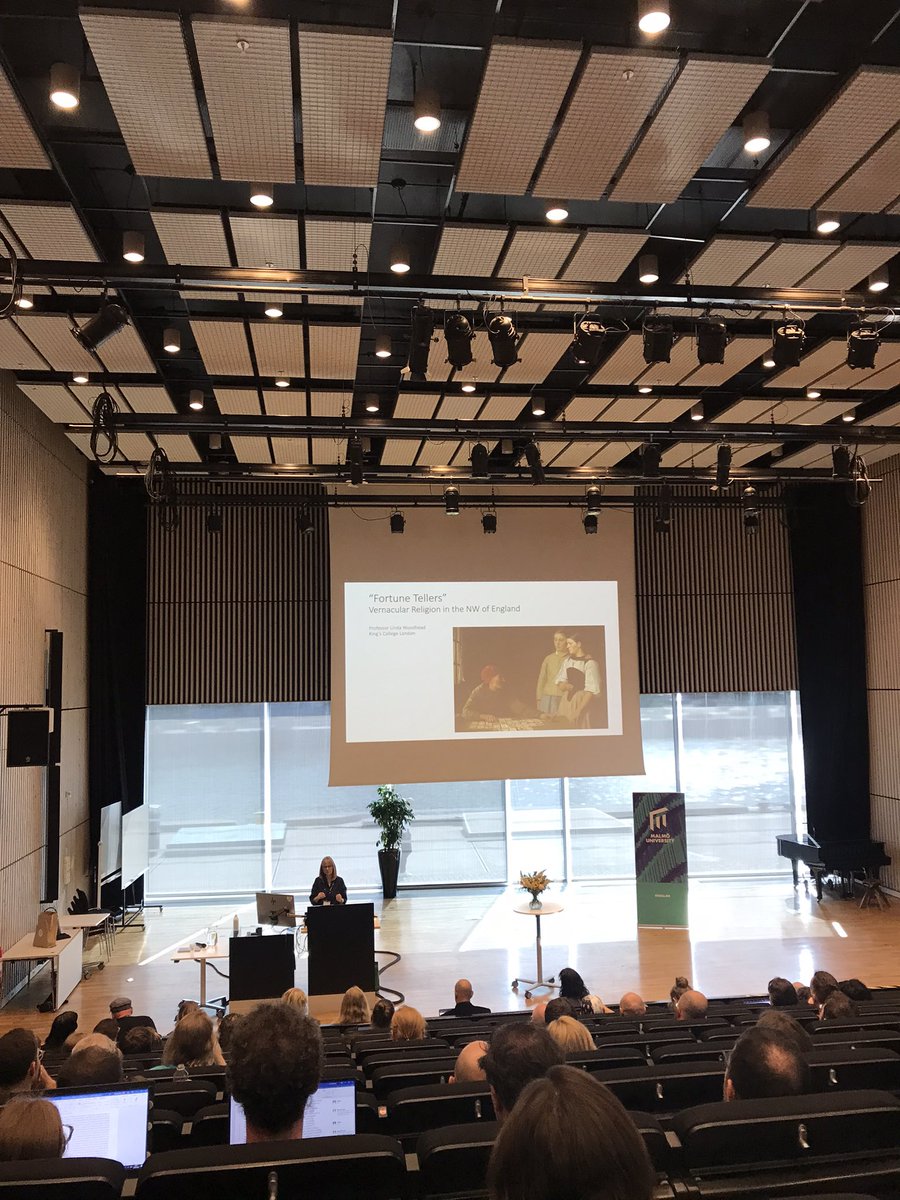 RoyDiPiazza's tweet photo. Prof. @LindaWoodhead @KingsCollegeLon opening keynote on fortunetelling in North West England, first day of #esswe9 @MalmoUniversity https://t.co/rkwIoHbiZO