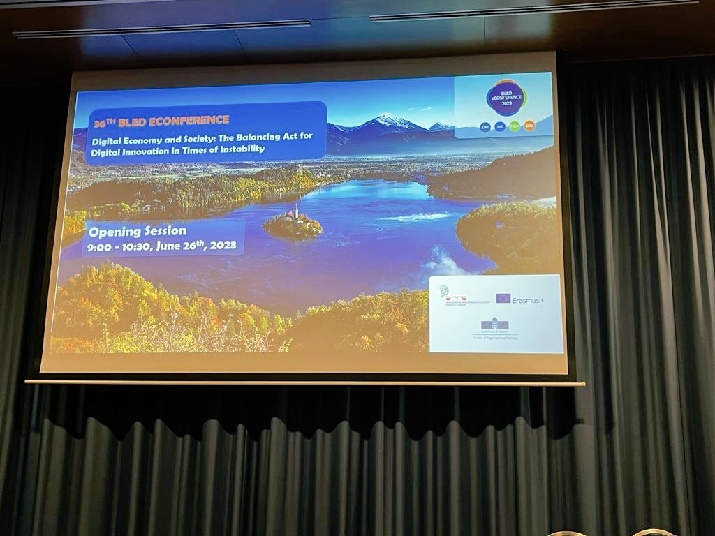 Anandstweets's tweet photo. Bled #eConference @BledConference
kicks off with keynote by @marko_grobelnik, co-leader at the Department for Artificial Intelligence @JSI_SLO: "ChatGPT to solve hard AI tasks" https://t.co/CDICcvZZlW https://t.co/rUwuHb2qsT
