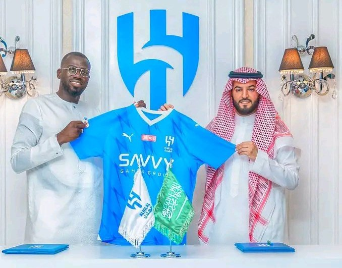 Football News 📰

Another big-name star has left the Premier League to move to Saudi Arabia with the announcement that Chelsea's Senegalese defender Kalidou Koulibaly has joined Al-Hilal in a deal reportedly worth £20m.

#ItsTime | #playTsogo