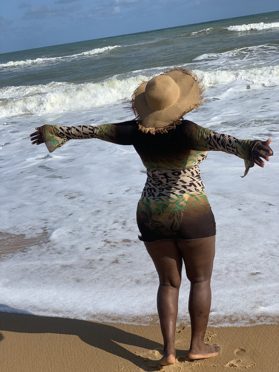 choplife001's tweet photo. Life is good 🏝️🏝️ https://t.co/Ouz9z2mgLg