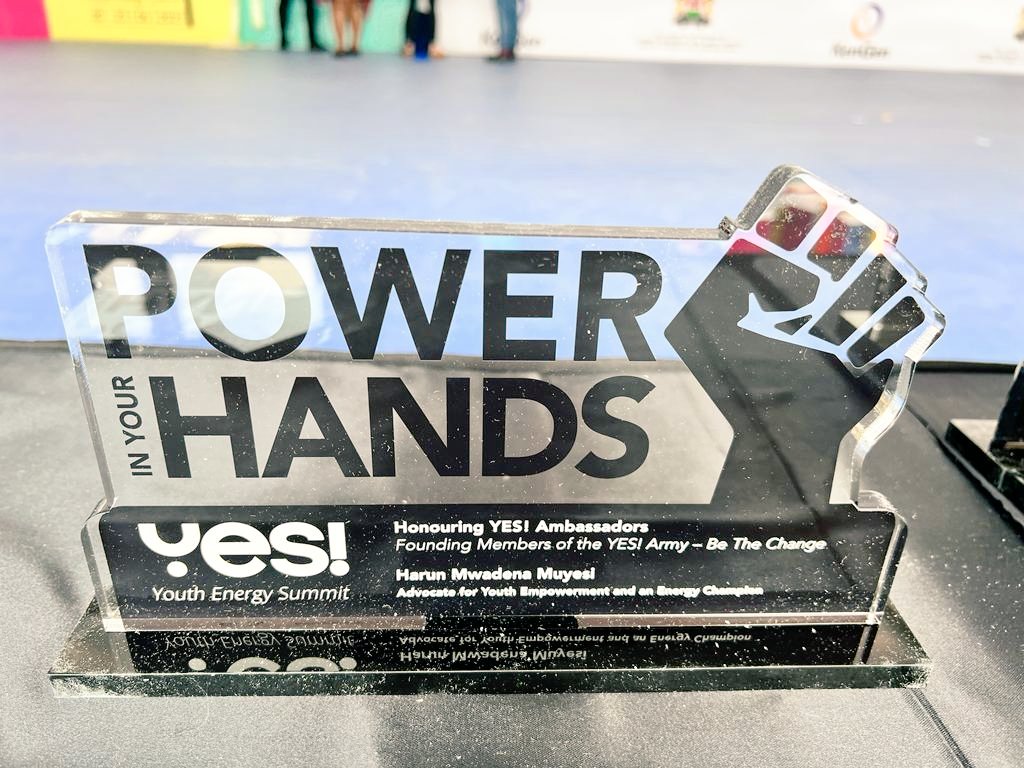Mwadena003's tweet image. Before last week, I had a tough moment deciding which opportunity I should pick. I was expected to attend #AfricaEnergyForum alongside #YouthEnergySummit, have been working on for a month. Same time, I was expected to join Bosch Alumni Forum in Tunisia under #BoschAlumniNetwork.