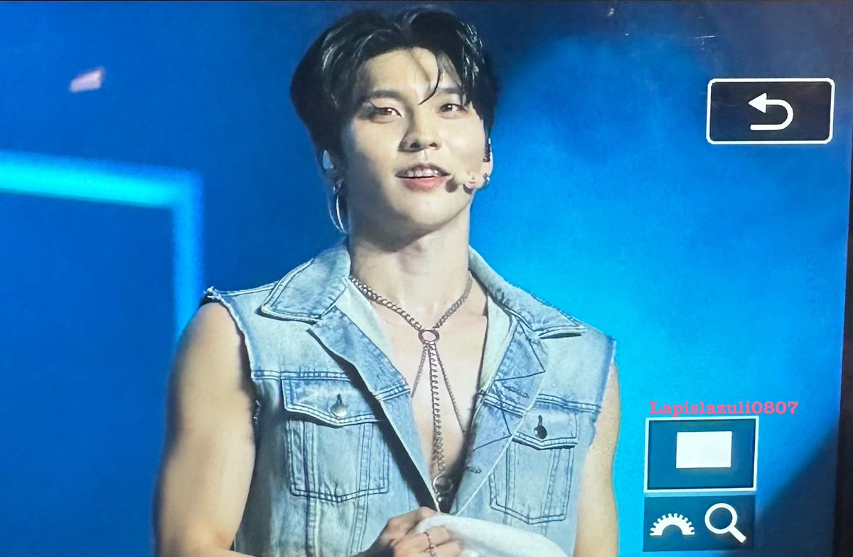 Lapislazuli0807's tweet photo. 230625 피크타임 콘서트 부산 [프리뷰]

#VANNER #배너 #ベナー
#곤 #GON #ゴン
#11시 #피크타임 #PeakTime
@VANNER_JP @VannerOfficial https://t.co/vKgIIxrCXb