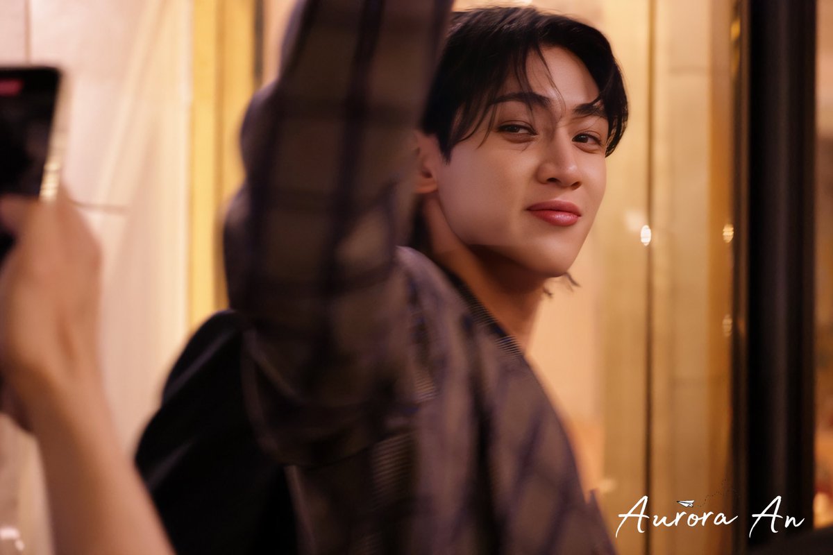 แบมรูปนี้ดีมาก สวยมาก ❤️❤️❤️❤️❤️ 

#BamBamxLouisVuitton #BAMBAM