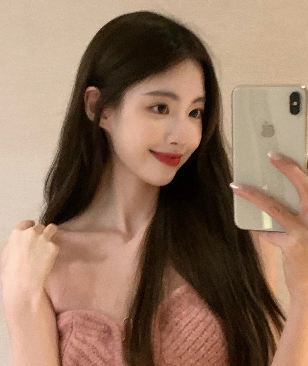 我特别赞同这段话！
三穷三富过到老，
十年兴败谁知晓！
什么是真，什么是假，
喜我者我惜之，嫌我者我弃之。
也许你很牛，但我未必看的起你；
也许你啥也不是，但我不会嫌弃你！