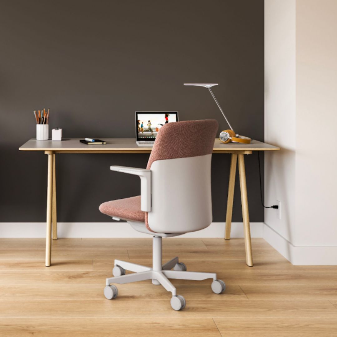 eOffice's tweet image. 📌 Starting an amazing week inspired by Work Design Magazine’s Chair of the Month Review  ✨ 🧑‍💻 🪑 👩‍💻 🪑  ✨ Thanks @workdesignmag for introducing us to #Path a #sustainable #taskchair by @humanscalehq ➡️ buff.ly/3NMBLVa)