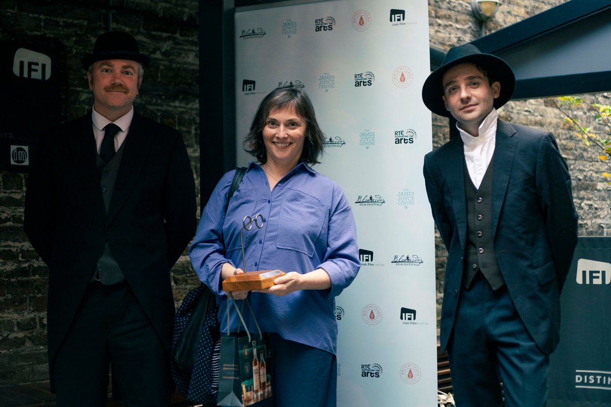 BloomsdayFF's tweet photo. Winner of Best #Joycean Short
'A Bible, a Book and a Beach' by
@LizRocheCompany & José Miguel Jiménez
Congratulations! ✨
#bloomsday2023 #Ulysses #BloomsdayFilmFestival #JamesJoyce https://t.co/u8YHPz86mh