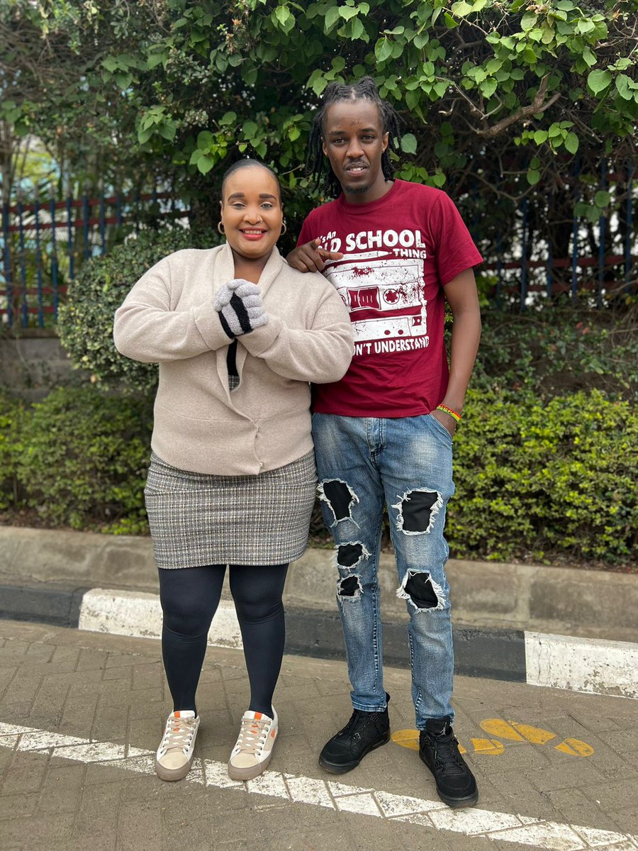 #Vybeayard wozza! come kuja upate #MondayMotivation yako asapa <a href="/VybezRadioKE/">Vybez Radio</a> after weekendi ya vasha yooh, tuko na <a href="/spapadeh/">SPAPA DEH</a> si  kaendee sana!