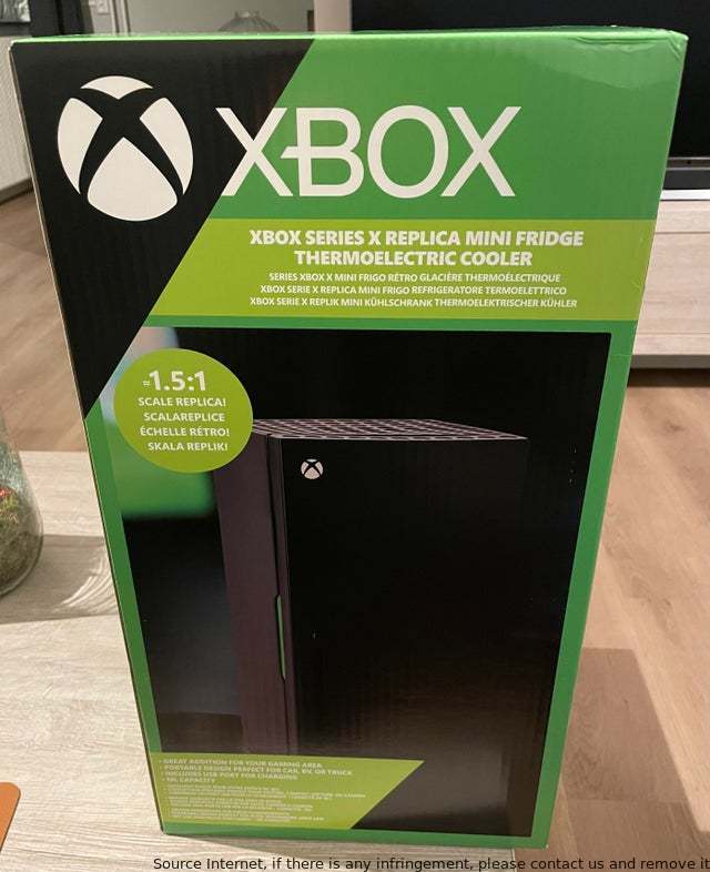 The Xbox Series X Mini Fridge arrived! I'm so excited to start storing our groceries and drinks in it. https://t.co/YG1w48gdBY