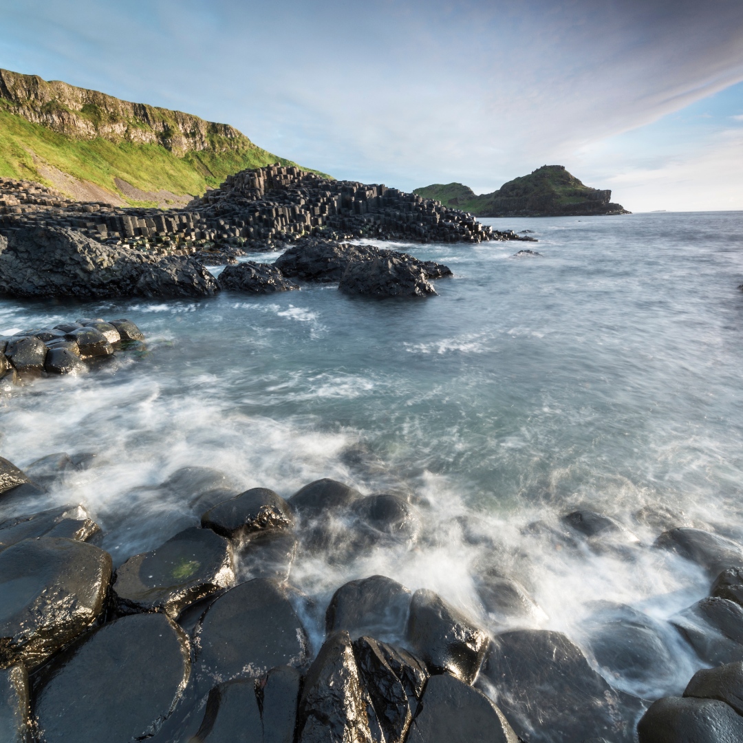 Salty steps in Northern Ireland 🇮🇪

📍The Giant's Causeway 

Courtesy of Jacek_kadaj

#thegiantscauseway #ireland #northernireland #wildroverdaytours