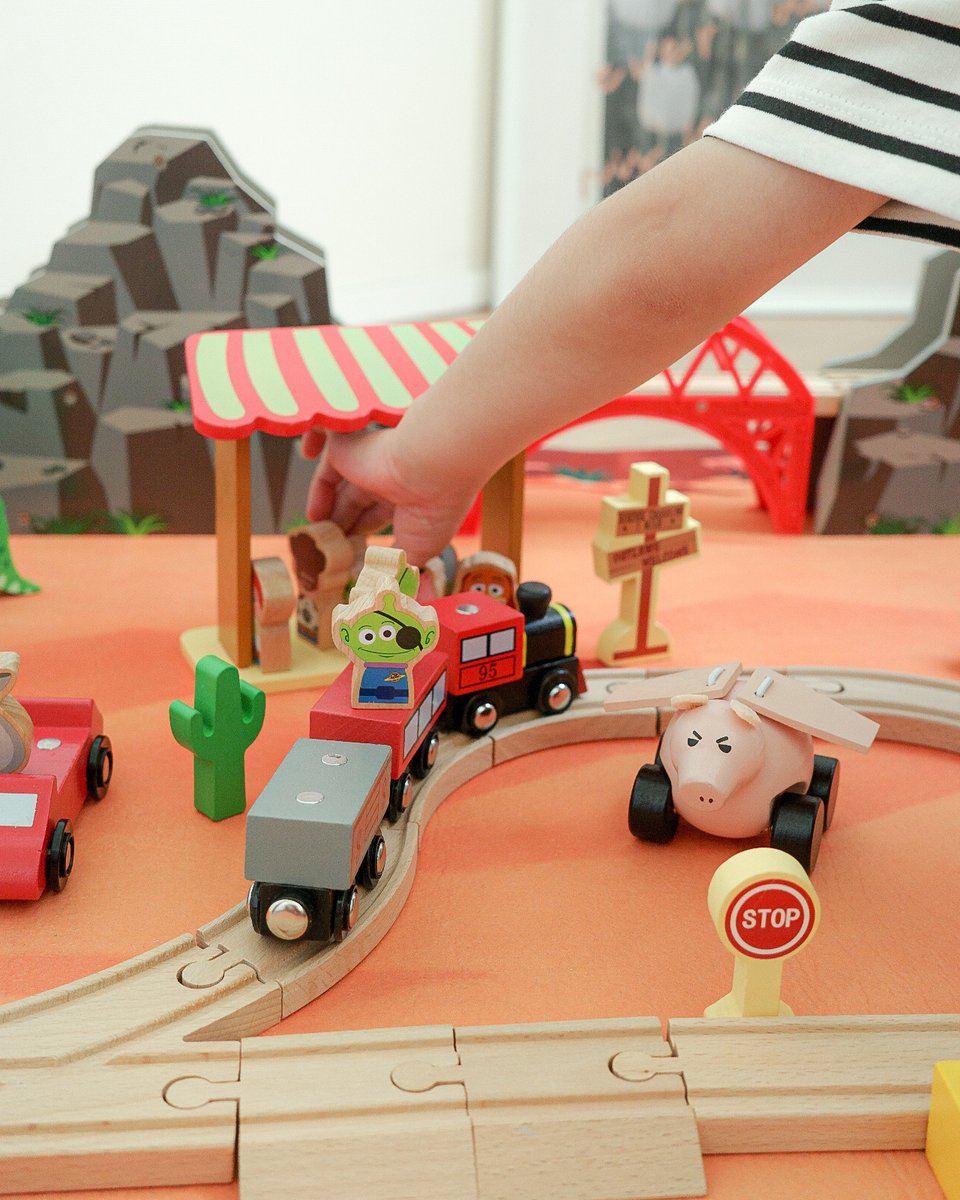 アンディが空想するおもちゃの世界へ！／ 『トイ・ストーリー3』の