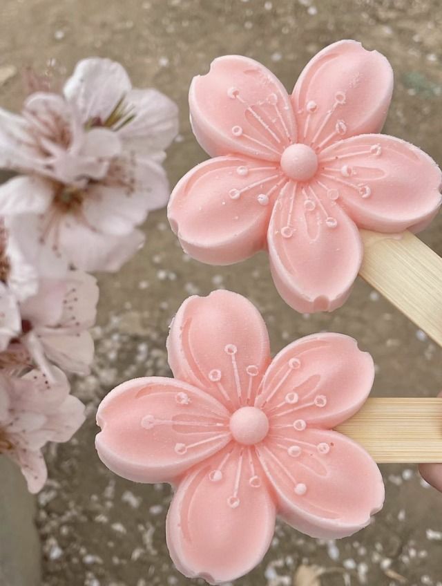 your.positive.corner on Twitter "Cherry blossom ice cream