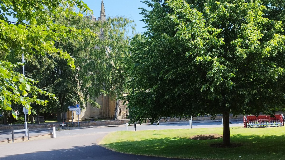 Pictures taken on a beautiful sunny day at Castle Hill House, Huntingdon, Cambridgeshire.

#huntingdonbusiness #cambridgeshirebusiness #nearlondon #servicedoffices #flexibleofficespace