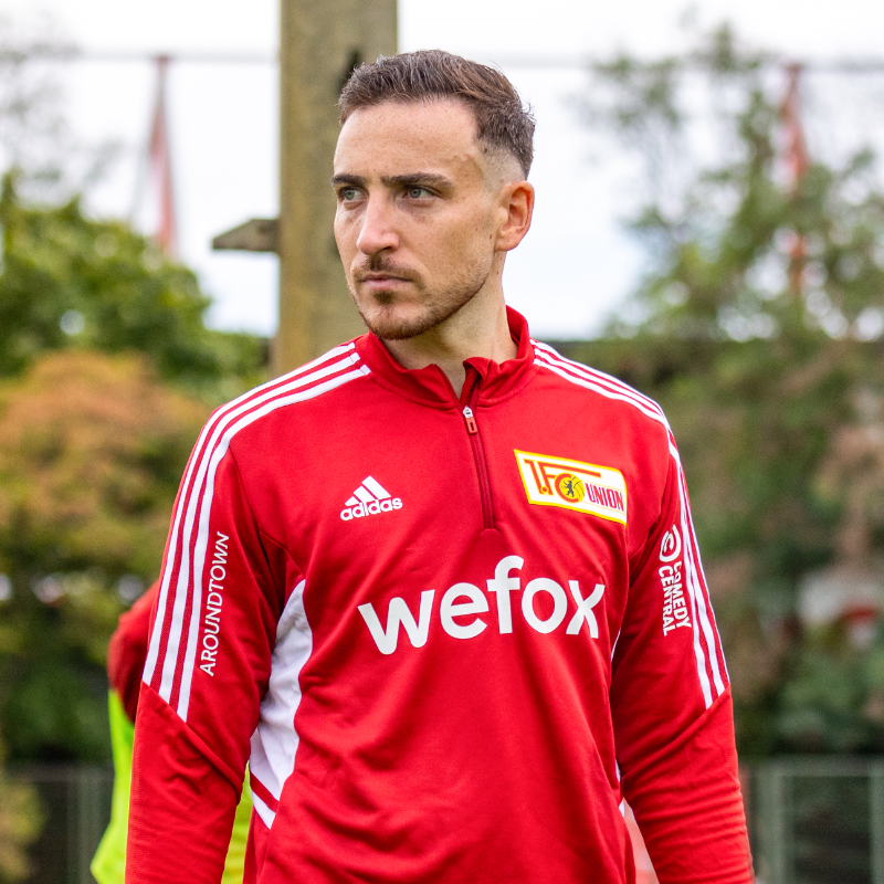 fcunion's tweet photo. Von Berlin nach Belgien: Viel Erfolg bei der @kas_eupen, Möh! 🙌

#fcunion