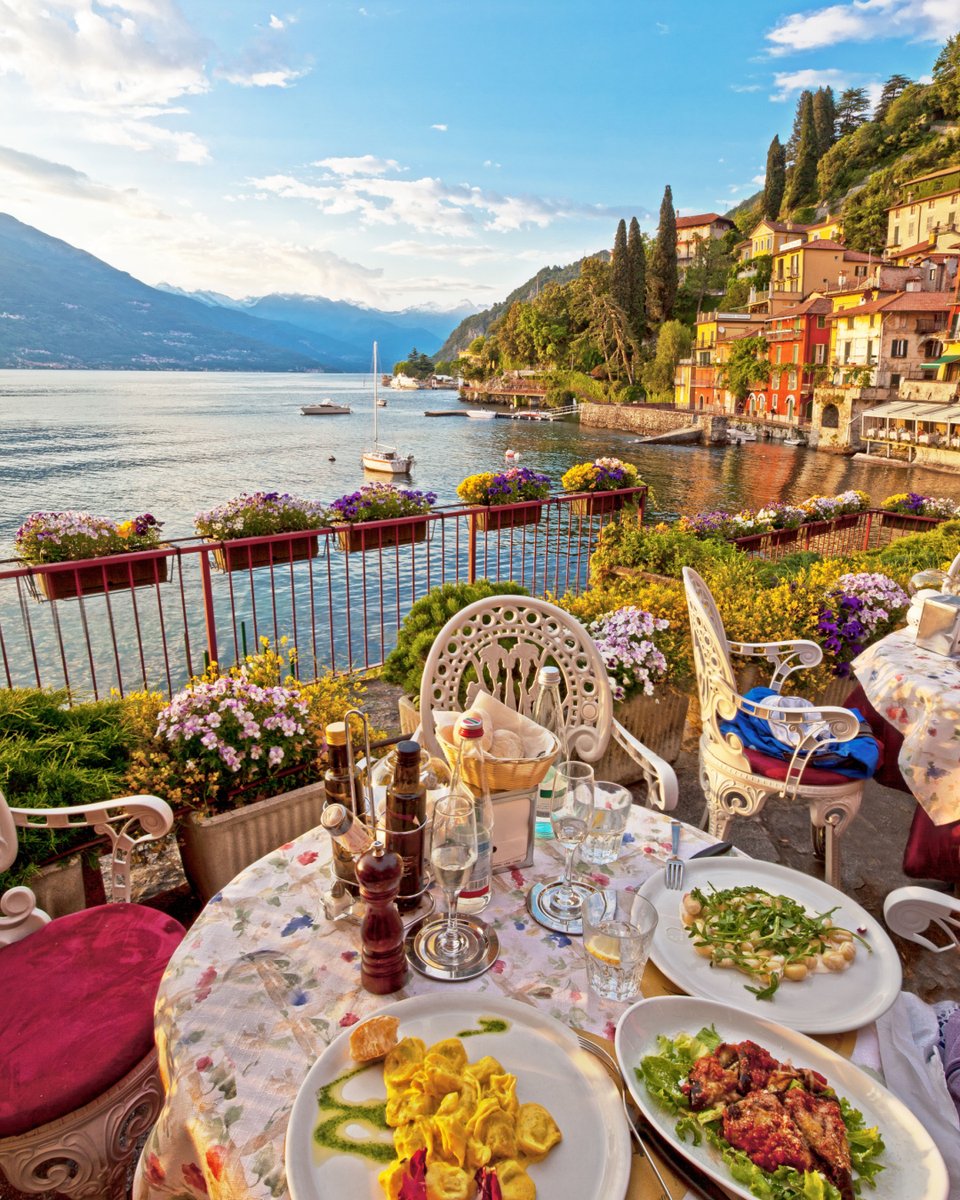This is where you deserve to be RN 🍷🍕☀️

#NotJustTravel #TravelConsultant #SundayBrunch #Brunch #BrunchWithAView
